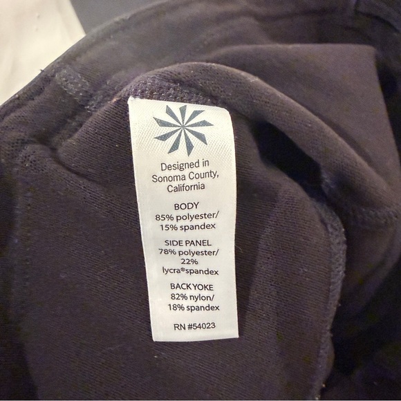 Athleta Black Leggings with Zipper Details Size XXS - Picture 4 of 5